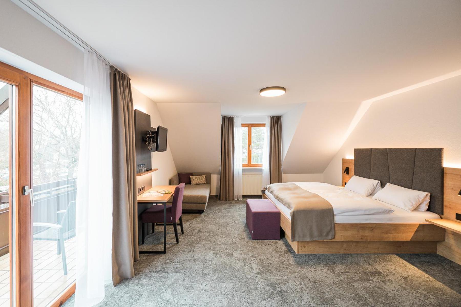 Hotel Goldener Engel Ihringen Esterno foto